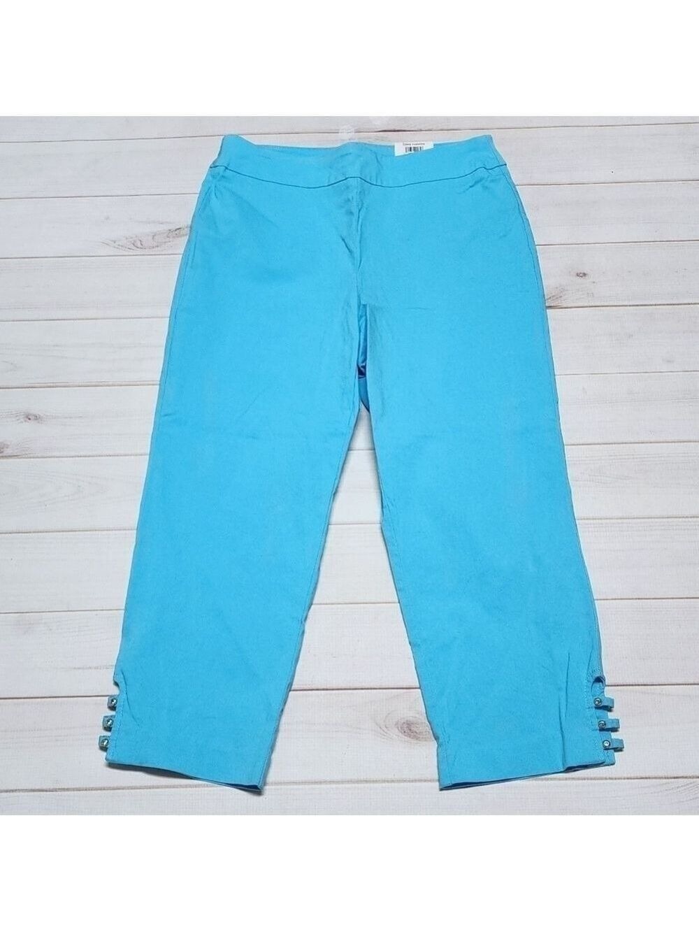 JM Collection Core Fashion Capri Pants in Light Blue Small - New With Tags